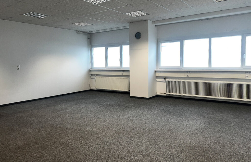 Freie Fläche Halle 5 Büro 2