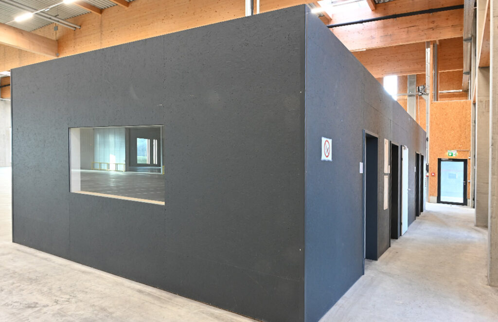 Freie Fläche Halle 92 Innen 4